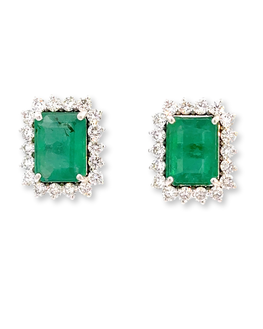 Victoria Emerald Diamond