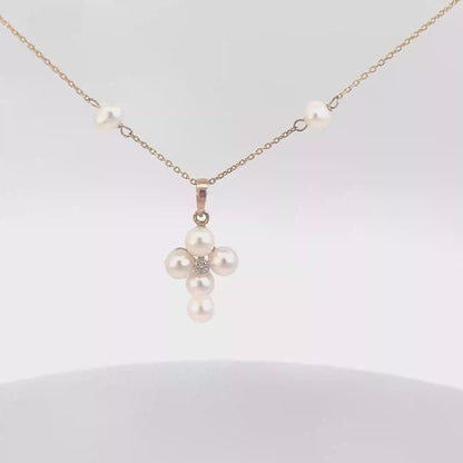 Pearl Cross Necklace with Diamond