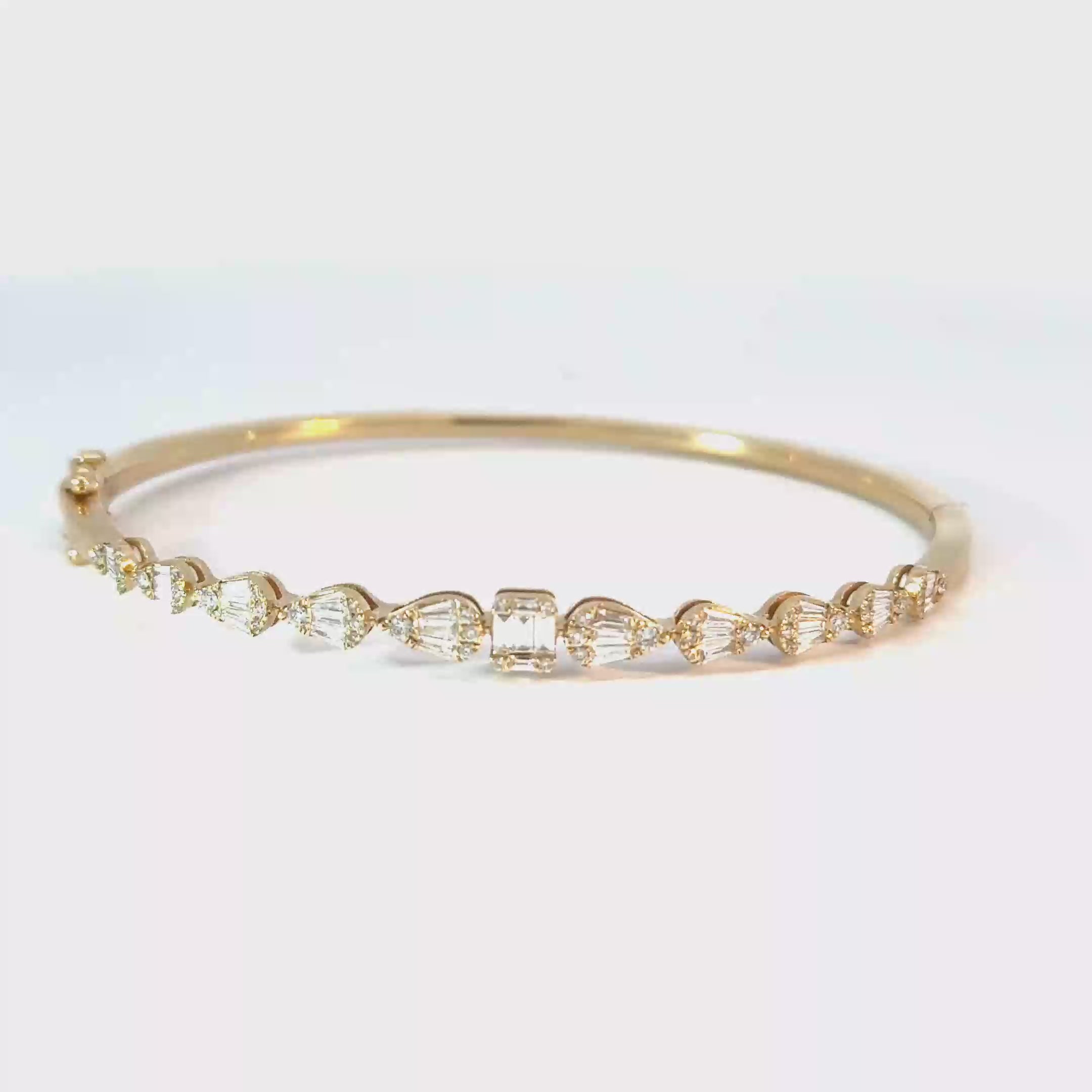 Teardrop Baguette Bangle