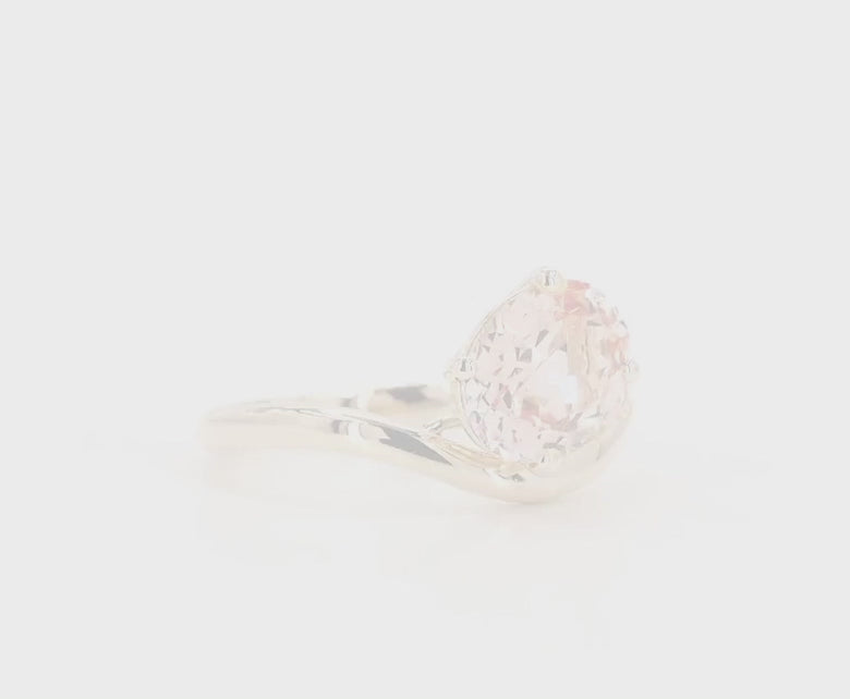 Curve Oval Ring